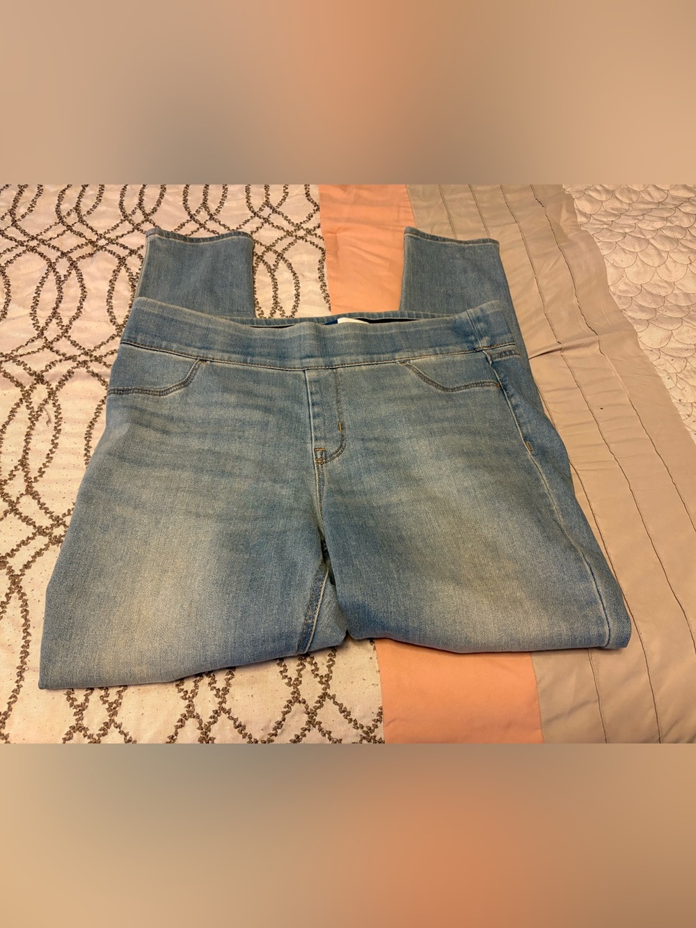 Old Navy Mid rise jeggings